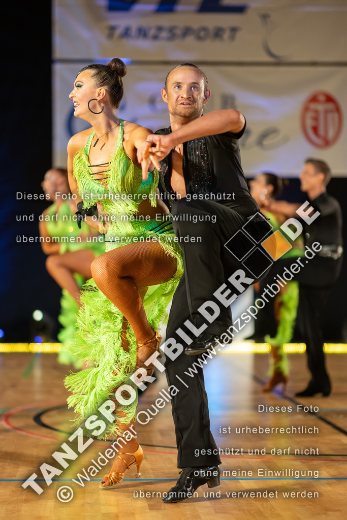 20260321-11816 | Hier finden Sie Tanz Bilder vom Latein und Standard Formationen tanzen. Sportbilder vom Tanzsport. Schöne Fotos und von Weltmeisterschaft, Europameisterschaft, Bundesliga, Regionalliga, Oberliga und Landesliga sowie von GOC Stuttgart, DanceComp, WM Bremen