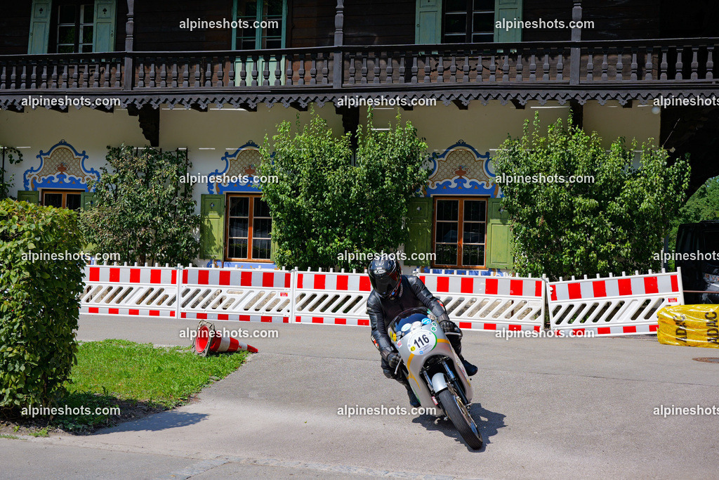 P1014803 | Erleben Sie atemberaubende, hochqualitative Fotos Ihrer Fahrt entlang der malerischen Alpenstraßen. Besuchen Sie alpineshots.com, um professionelle Aufnahmen Ihrer unvergesslichen Reise zu finden und zu kaufen - Realisiert mit Pictrs.com