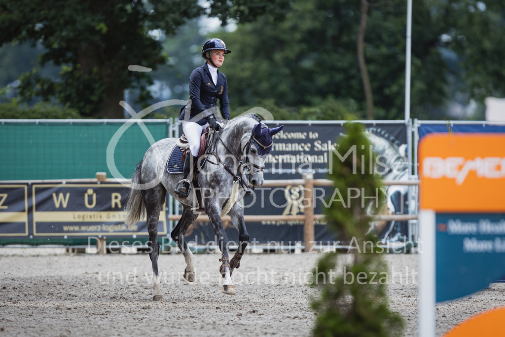 220705_Mühlen_SprPf-A3-379 | Late Entry Mühlen
05.07.2022
03 Springpferde-A**, 4-6jährige Pferde