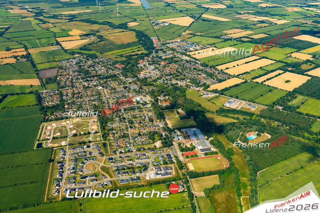Das Luftbild der Stadt Schafflund wurde 2022 vom Flugzeug heraus erstellt (keine Drohnen-Aufnahmen) Aufnahmehöhe ca.450 Meter- hohe Bildauflösung und Druck-Qualität. Garantiert!