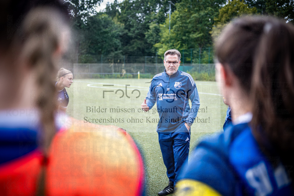 SG Holzhausen / Schölerberg / TuS Nahne - SV Harderberg | Fr.-BZP Weser-Ems · SG Holzhausen / Schölerberg / TuS Nahne - 1. Damen · Sportplatz Auf dem Volke - Realisiert mit Pictrs.com