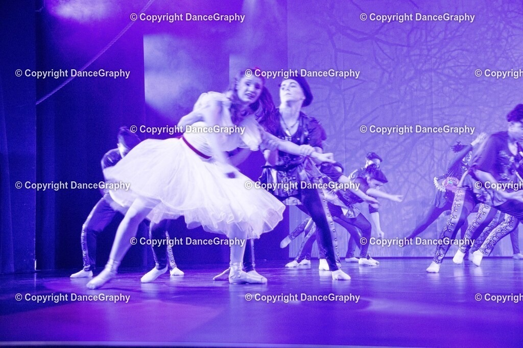 GPHY2753 | DanceGraphy - Realisiert mit Pictrs.com