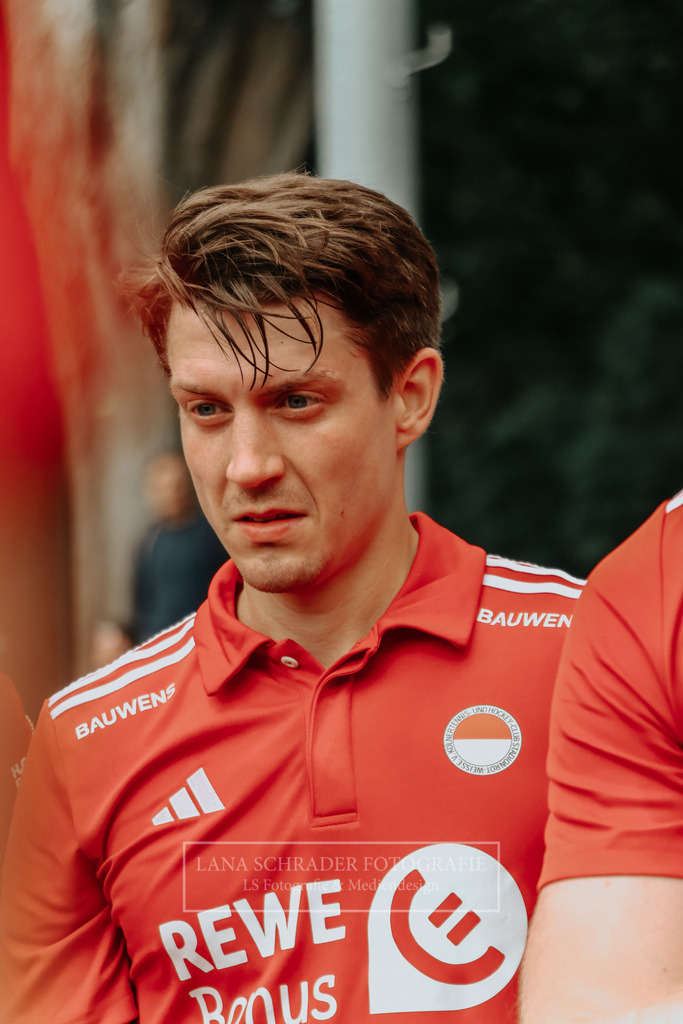 Herren_Bundesliga_02_F_RWK-UHC_21.09.25_Köln (447 von 471) | lanaschraderfotografie - Realisiert mit Pictrs.com
