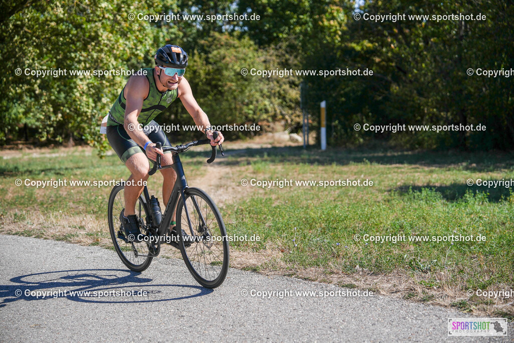 DSC02143 | Vienna Triathlon 2024                                        P3 Event                                                             #yourpictrs #sportshot_your_pictrs                 @Sportshotphotography                                     Photo Credit: www.sportshot.de