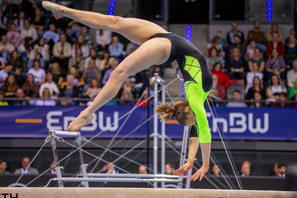 EnBW DTB-Pokal Stuttgart 2025, Mixed Cup***Silja Stöhr (Deutschland) am Schwebebalken | EnBW DTB-Pokal Stuttgart 2025, Mixed Cup***Silja Stöhr (Deutschland) am Schwebebalken - Realisiert mit Pictrs.com