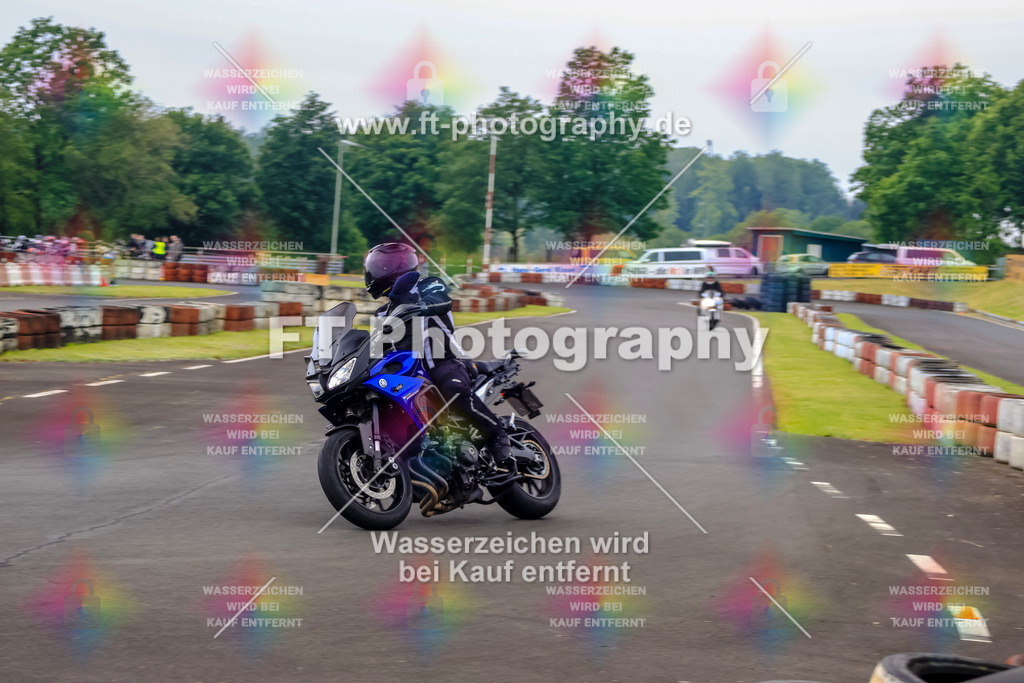 OBK-5691 | Hier findet Ihr Bilder von Touristenfahrten auf der Nürburgring Nordschleife oder von anderen Veranstaltungen die ich besucht habe. Viel Spass beim Durch Schauen 