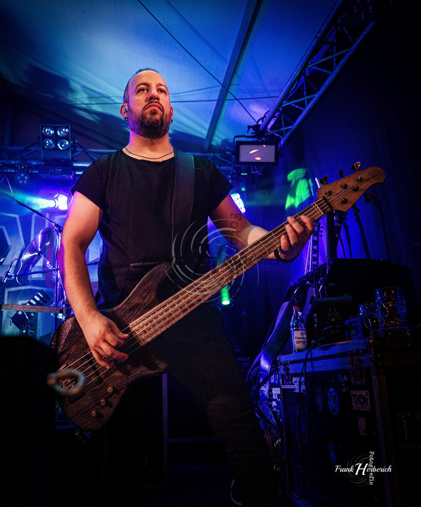 Audio Gun | Frank Herberich Fotografie, Frank Herberich, Fotografie, Hochzeit, Portrait, St. Peter Ording, Ording, Westerhever, Nordsee, Frank Fotografie, Hardheim,  Odenwald,Walldürn, Band,Eventfotografie - Realisiert mit Pictrs.com