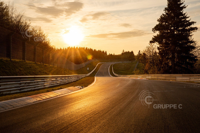 NBG180420_1742TU_MVO | Nürburgring-Nordschleife - Foto: Gruppe C Photography - Realisiert mit Pictrs.com