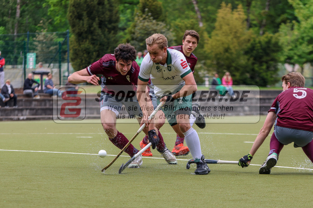 MJ_2023-05-20-HTCU-MSC-45 | Malte Hellwig (Uhlenhorst Mülheim #29), Uhlenhorst Mülheim - Münchner SC am 1.10.2022 im Waldstadion, Mülheim a. d. Ruhr