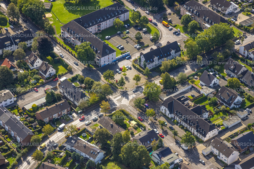 Menden230905649 | Luftbild, Wohnsiedlung Platte Heide, Galgenfeld, Menden, Menden, Sauerland, Nordrhein-Westfalen, Deutschland