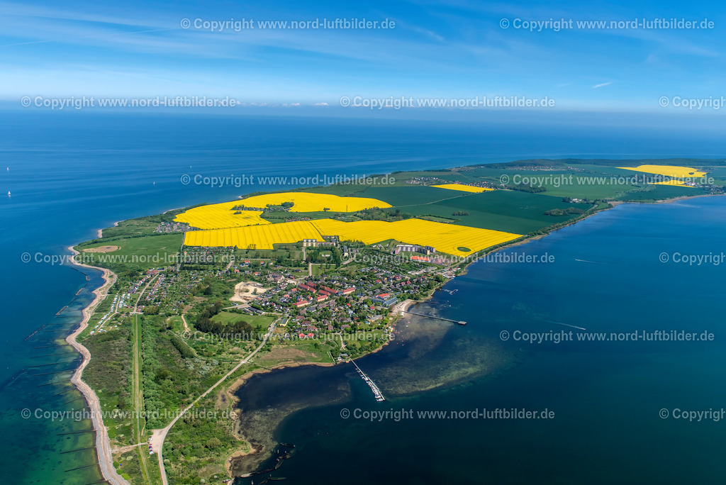 Dranske Rügen_ELS_8344220517 | Luftbilder aus Norddeutschland. Die große Luftbild Bilddatenbank von Sylt, Amrum, Föhr, Büsum, Cuxhaven, Hamburg, Bremen, Bremerhaven, Cuxhaven, Langeoog, Norderney, Borkum, Emden, Nordsee, Ostsee, Flensburg, Kiel, Stralsund, Rostock, Darß, Rügen, Usedom