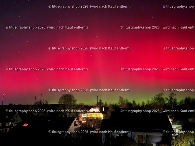 Polarlicht (Aurora borealis, Nordlicht ) Hessisch Lichtenau FÖHREN, Foto 06 | Die titusgraphy.shop-Aufnahme vom 19.01.2026 um 22 Uhr, Hessisch Lichtenau, Ortsteil Föhren, zeigt ein sehr seltenes Polarlicht. - Realisiert mit Pictrs.com