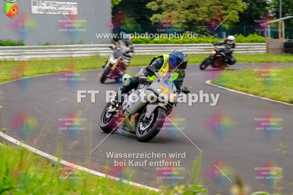 VBK-6477 | Hier findet Ihr Bilder von Touristenfahrten auf der Nürburgring Nordschleife oder von anderen Veranstaltungen die ich besucht habe. Viel Spass beim Durch Schauen 