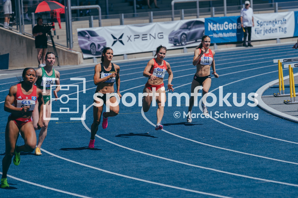 Deutsche Meisterschaften U20 / U16 2026 | Emma Seng, LG Stadtwerke München, 357, Emma Plöchinger, LAC Passau, 277, Neela Holtz, SC Potsdam e.V., 111, 200-Meter-Lauf, Halbfinale, Deutsche Meisterschaften der U20 &amp; U16 2026, Lohrheidestadion Bochum-Wattenscheid, 12.07.2026. Foto: Marcel Schwering / sportimfokus - Realisiert mit Pictrs.com