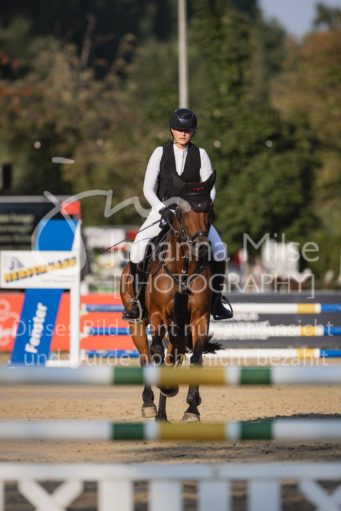 230823_Delbrueck_Stil-A1-161 | Deine schönsten Turniermomente als professionelle Fotos! Entdecke hochwertige Pferdesport-Fotografie im Online-Shop. Jetzt Fotos finden & bestellen!