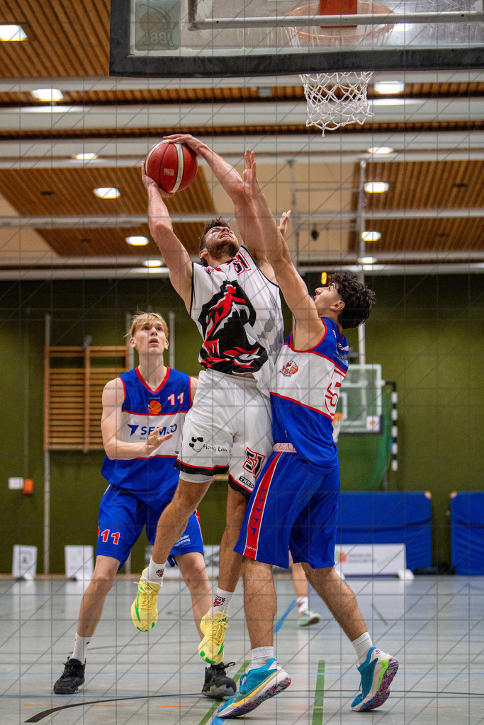 2. RL West | 05.10.2024 | Bad Essen vs. TSG Westerstede 2 | 2. RL West | 05.10.2024 | Bad Essen vs. TSG Westerstede 2 - - - - - CREDIT, www.bullenfotos.de, Martin König, Hörner Weg 40, D-49078 Osnabrück, +4917663732967, Nutzung und Weitergabe nur zu den vereinbarten Zwecken. Presseanfragen an Ersteller. Alle Rechte beim Ersteller. - - - - - - Realisiert mit Pictrs.com
