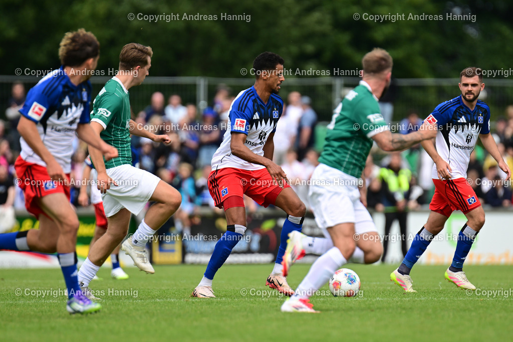 Fußball I Herren I Testspiel  I TSV Elstorf - Hamburger SV I 5.7.2025 | a-hannig - Realisiert mit Pictrs.com