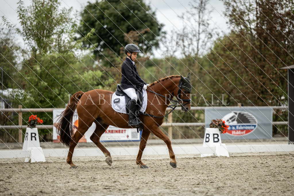 DK5A7999 | Isabel Marstall Fotografie - Realisiert mit Pictrs.com