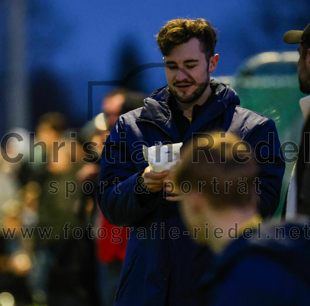 2024-02-17_069_FC_Herzogstadt_gegen_FC_Moosinning_II | Erding, Deutschland, 17.02.2024:
Fußball, Kreisklasse 2023 / 2024, Testspiel, FC Herzogstadt gegen FC Moosinning II, Endergebnis: 2:2

Foto: Christian Riedel / fotografie-riedel.net