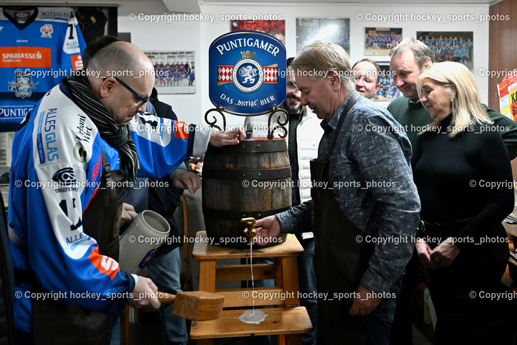 ESC Steindorf vs. ESV Ferlach  | VIP Raum Bieranstich ESC Steindorf, ESC Steindorf vs. ESV Ferlach , ESC Steindorf vs. ESV Ferlach  am 15.02.2026 in Steindorf (Ossiachersee Halle), Austria, (Photo by Bernd Stefan)