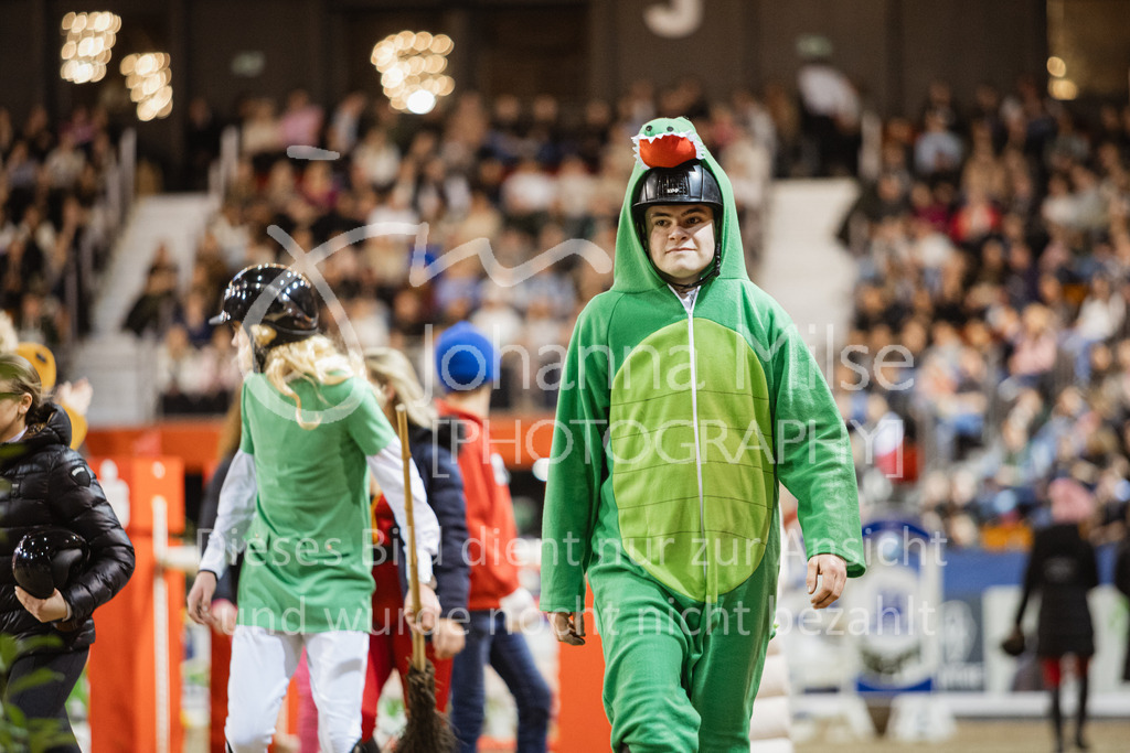 240113_Münster_Kostümspringen-308 | Deine schönsten Turniermomente als professionelle Fotos! Entdecke hochwertige Pferdesport-Fotografie im Online-Shop. Jetzt Fotos finden & bestellen!