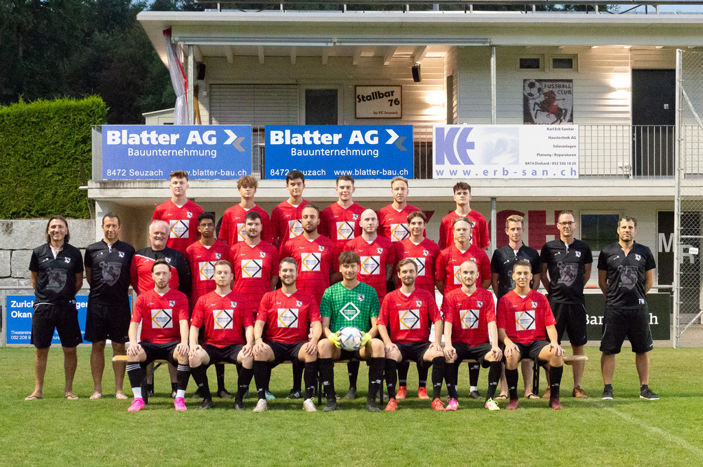 2023_2024_Teamfoto_4-Mannschaft | fc-seuzi-teamfotos - Realisiert mit Pictrs.com