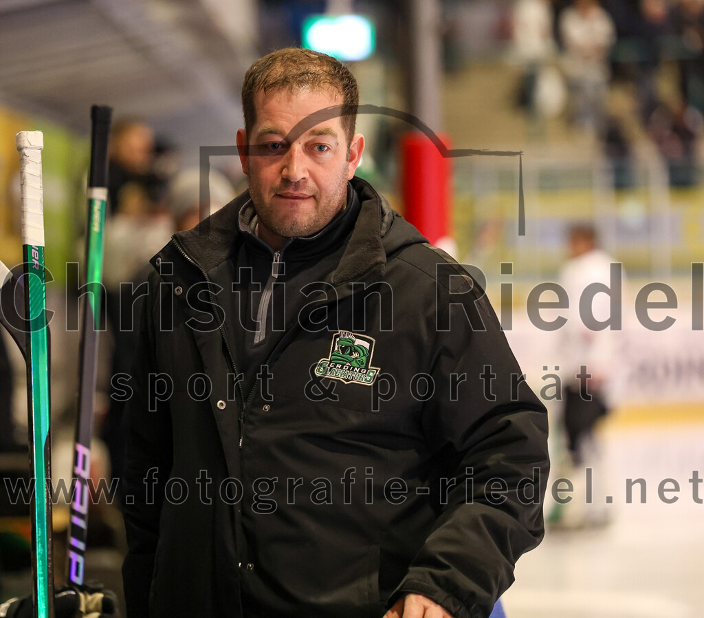 2024-03-15_048_TSV_Erding_gegen_EHC_Koenigsbrunn | Erding, Deutschland, 15.03.2024:
Eishockey, Bayernliga Playoffs 2023 / 2024, 3. Spieltag, TSV Erding gegen EHC Königsbrunn, Endergebnis: 3:4 n. V.

Foto: Christian Riedel / fotografie-riedel.net