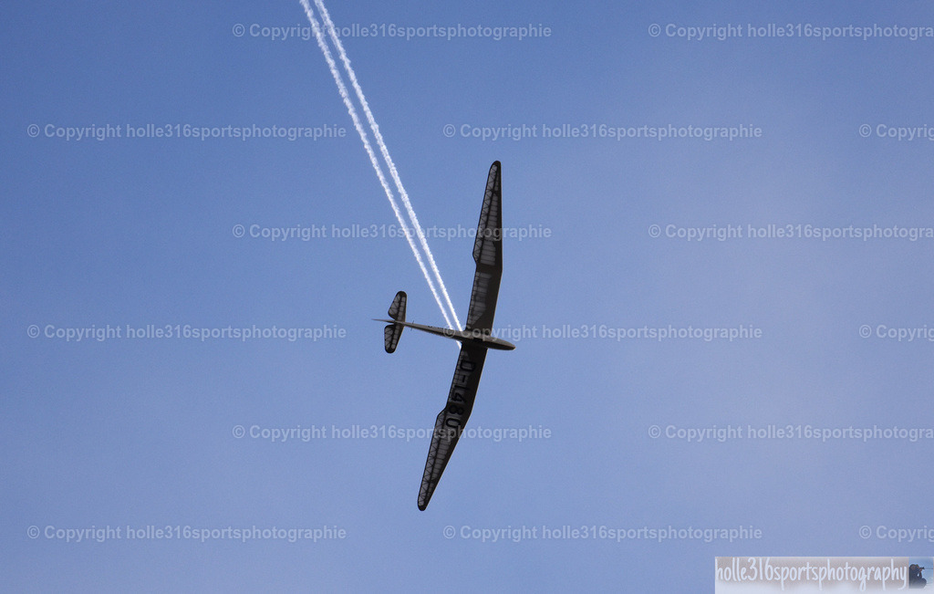 DSC_0039 | Sportfotografie , Motorsport, Motoross, Reitsport, Mointainbike, Enduro,
Landschaft , Outdoor, Eventfotografie, Landschaft, Bilder online bestellen - Realisiert mit Pictrs.com