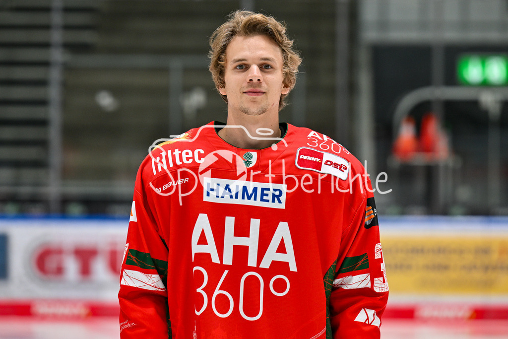Augsburger Panther 2025/26 | im Bild Tim WOHLGEMUTH (Augsburger Panther 33) / Einzelfoto / Freisteller / Media Day Augsburger Panther: Curt-Frenzel Stadion am 06.08.2025