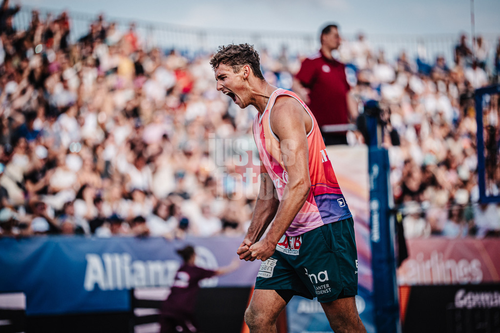 Beachvolleyball | Männer | Deutsche Meisterschaften 2025 Timmendorfer Strand | 04.09.2025 | Hennes Nissen jubelt