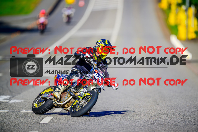 MaZZes_FotoMatrix_240816_6007705_4276 | UE40