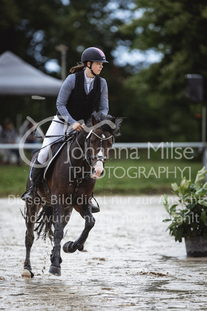 240615_CoesfeldLette_Stil-A-158 | Deine schönsten Turniermomente als professionelle Fotos! Entdecke hochwertige Pferdesport-Fotografie im Online-Shop. Jetzt Fotos finden & bestellen!