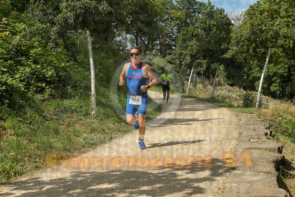 250824_1410_EX1_5261 | Sportfotografie im Rhein-Sieg Kreis, Köln, Bonn, NRW, Rheinland Pfalz, Hessen, etc. Unser Tätigkeitsfeld umfasst den Laufsport vom Volkslauf über den Marathon, Duathlon, Triathon bis zum Ultralauf wie Kölnpfad Ultra oder Schindertrail.