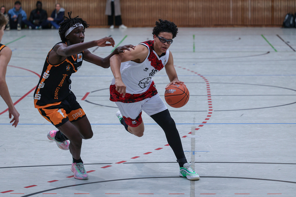 JBBL BAYER GIANTS vs Young Lions Wuppertal-42 | Fotos von Basketballspielen aus dem Raum NRW fotografiert von Gero Mueller-Laschet und Daniel Schaefer - Realisiert mit Pictrs.com