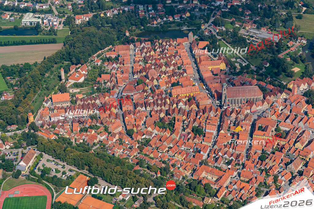 aktuelles Luftbild von Altstadt  Dinkelsbuehl - Luftaufnahme wurde 2019 von https://frankenair.de mittels Flugzeug (keine Drohne) erstellt.