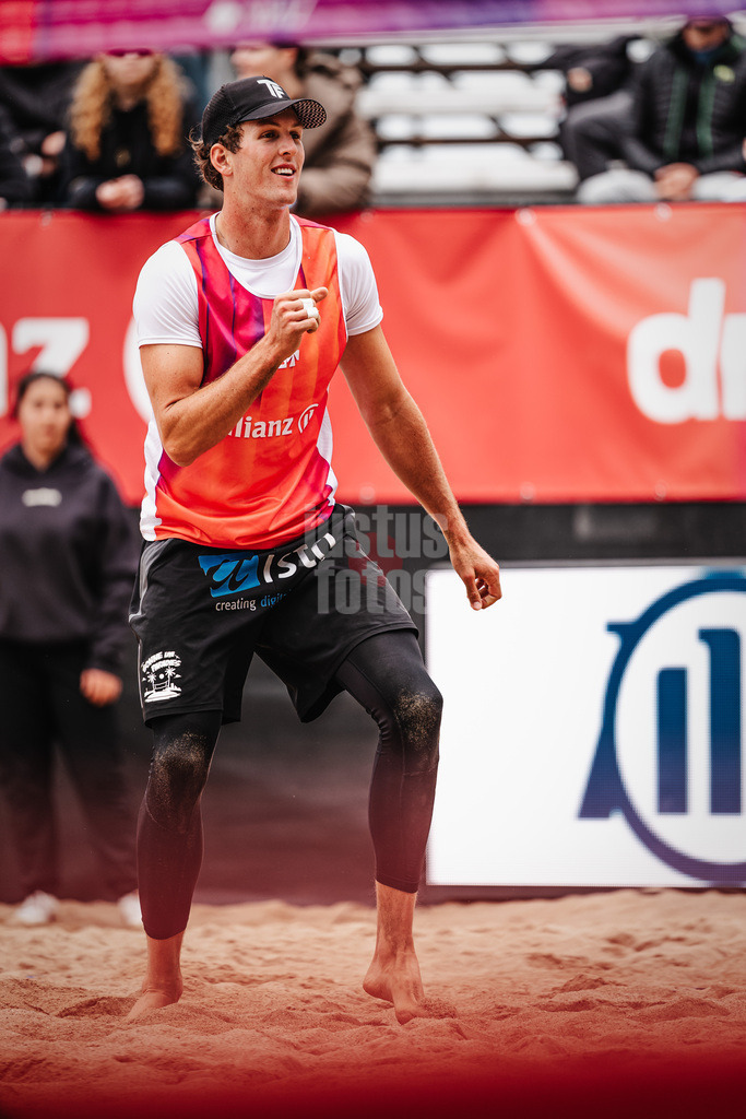 Beachvolleyball | Männer | Allianz German Beach Tour 2026 | Tourstop Düsseldorf | 17.05.2026 | Tristan Fröbel jubelt