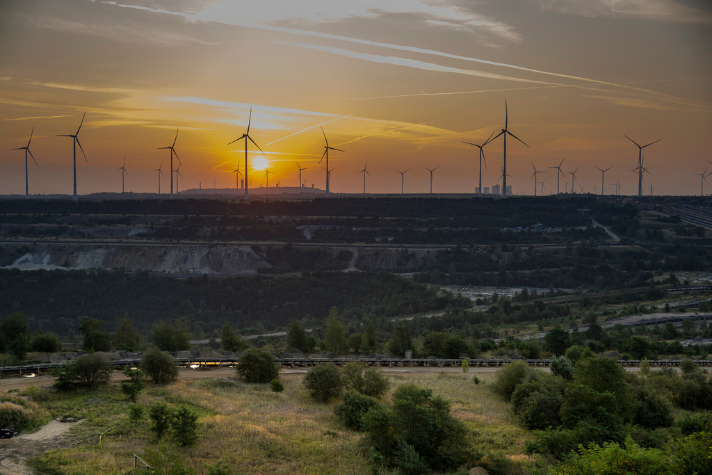 Tagebau Garzweiler - 1.9.2024 | Entdecke exklusive Fotografie im muebri Shop: Stimmungsvolle Motive  Naturaufnahmen und mehr. Jetzt hochwertige Wandbilder und Fotoabzüge online kaufen! - Realisiert mit Pictrs.com