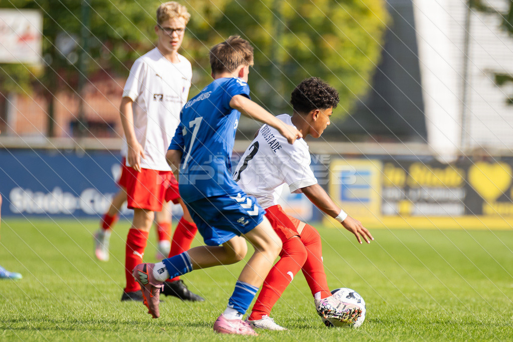 20250920_Picselweb-Fotografie_1R3_1101 | JFV D/A &amp; Stade - VfB Oldenburg0:1 VfB no70:2 VfB no70:3 VfB JFV Eigentor0:4 VfB no70:5 VfB no71:5 JFV no3 Jaric Jimenez-Voss2:5 JFV no9 Janko Sylvester3:5 JFV no16 Damian Elias Mihro Burekovic - Realisiert mit Pictrs.com