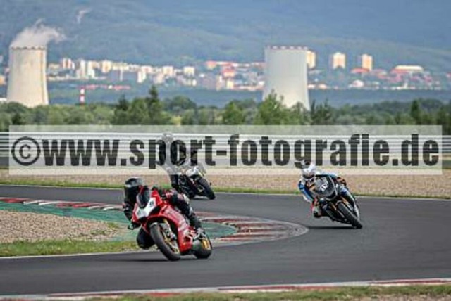 spof1120 | Professionelle Fotos von Sportveranstaltungen, aber auch Hochzeiten und anderen Events. - Realisiert mit Pictrs.com