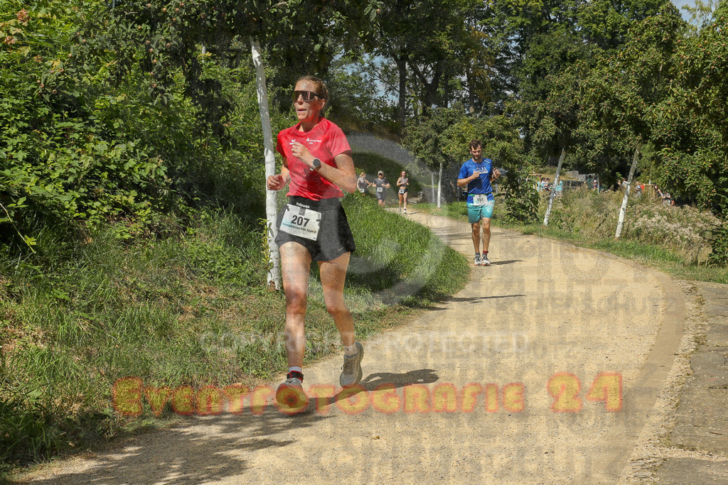 250824_1248_EX1_0606 | Sportfotografie im Rhein-Sieg Kreis, Köln, Bonn, NRW, Rheinland Pfalz, Hessen, etc. Unser Tätigkeitsfeld umfasst den Laufsport vom Volkslauf über den Marathon, Duathlon, Triathon bis zum Ultralauf wie Kölnpfad Ultra oder Schindertrail.