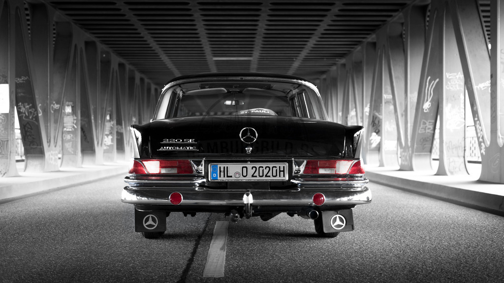 stativkunst-779 | Exklusive Hamburg collagen, tolle Segelbilder und viele weitere tolle Motive auf Leinwand, Poster, Alu-Dibond, u.v.m. findet Ihr bei uns auf hamburgbild.de. Findet Euer Wandbild für Euer Zuhause, Büro oder die  Praxis…. - Realisiert mit Pictrs.com