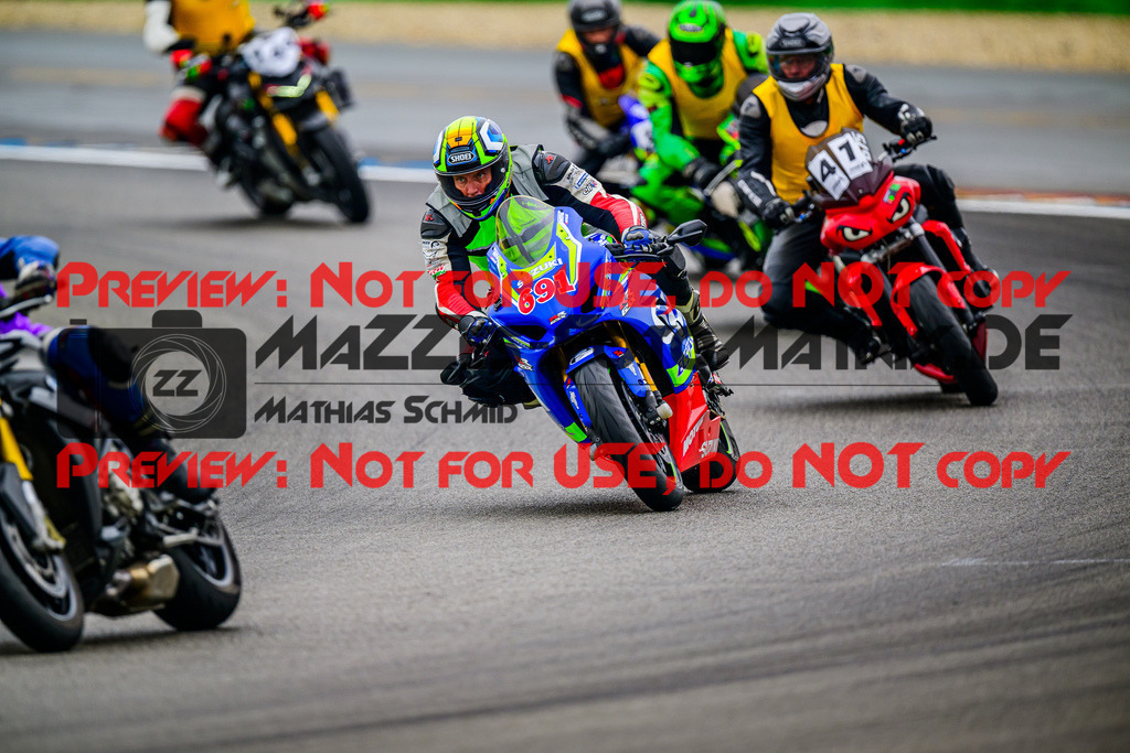 MaZZes_FotoMatrix_240614_6007705_2-121 | INST