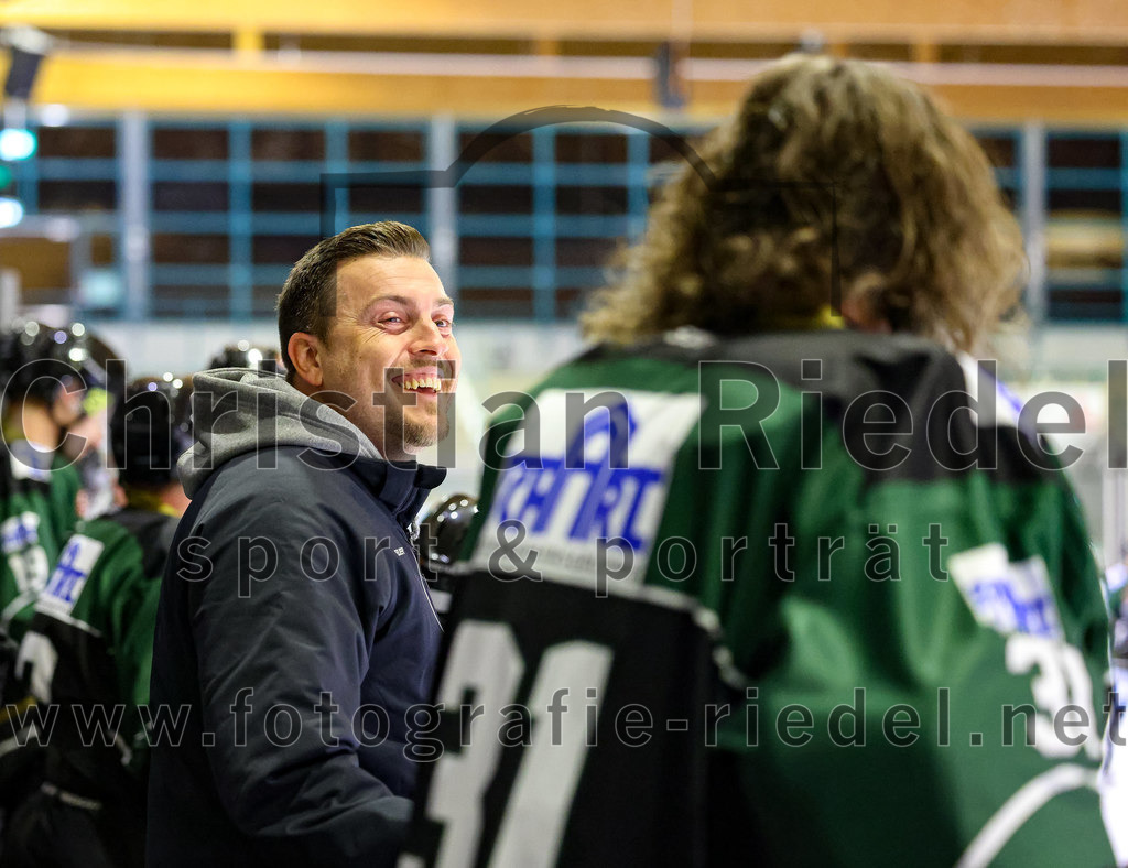 2022-09-23_074_TSV_Erding_gegen_EV_Fuessen | Erding, Deutschland, 23.09.2022:
Eishockey, Bayernliga 2022 / 2023, Testspiel, TSV Erding gegen EV Füssen, Endergebnis: 1:3

Foto: Christian Riedel / fotografie-riedel.net