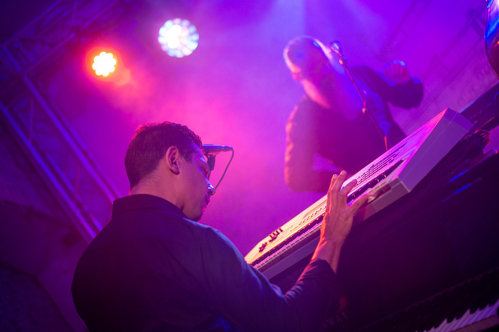 Disco Lounge im Forte Belvedere Leisnig | Disco Lounge mit Helena Forster meets Klazz Brothers im Forte Belvedere Leisnig zum Festival Hallo Leisnig 2022. - Realisiert mit Pictrs.com