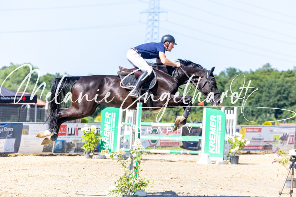 7I8A3235 | melanie-engelhardt-photography - Realisiert mit Pictrs.com