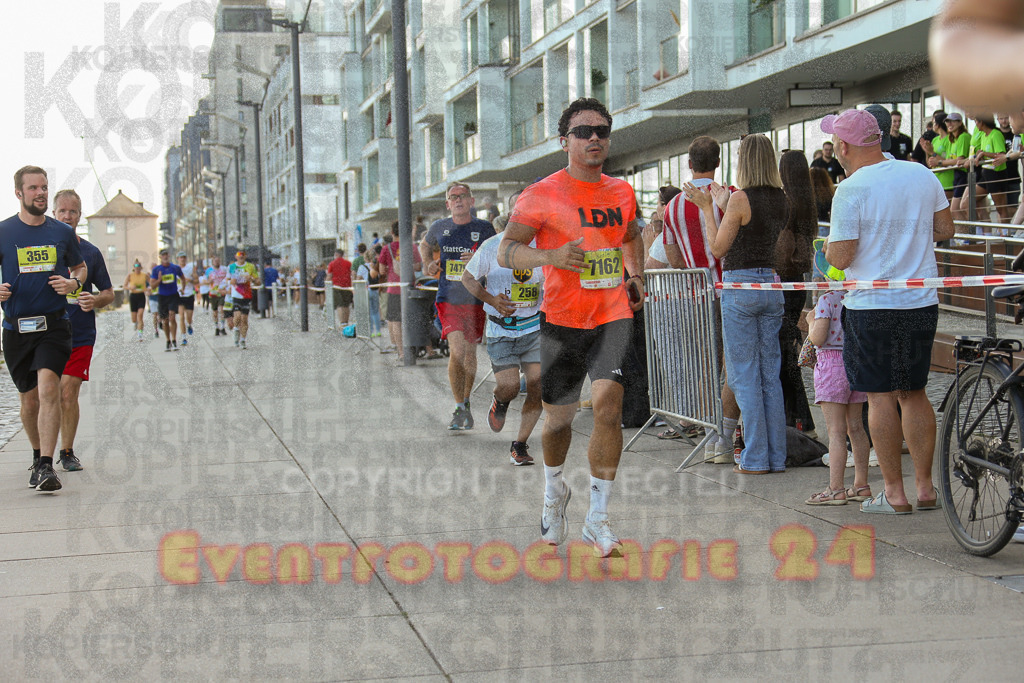 250920_1447_EX1_7599 | Sportfotografie im Rhein-Sieg Kreis, Köln, Bonn, NRW, Rheinland Pfalz, Hessen, etc. Unser Tätigkeitsfeld umfasst den Laufsport vom Volkslauf über den Marathon, Duathlon, Triathon bis zum Ultralauf wie Kölnpfad Ultra oder Schindertrail.