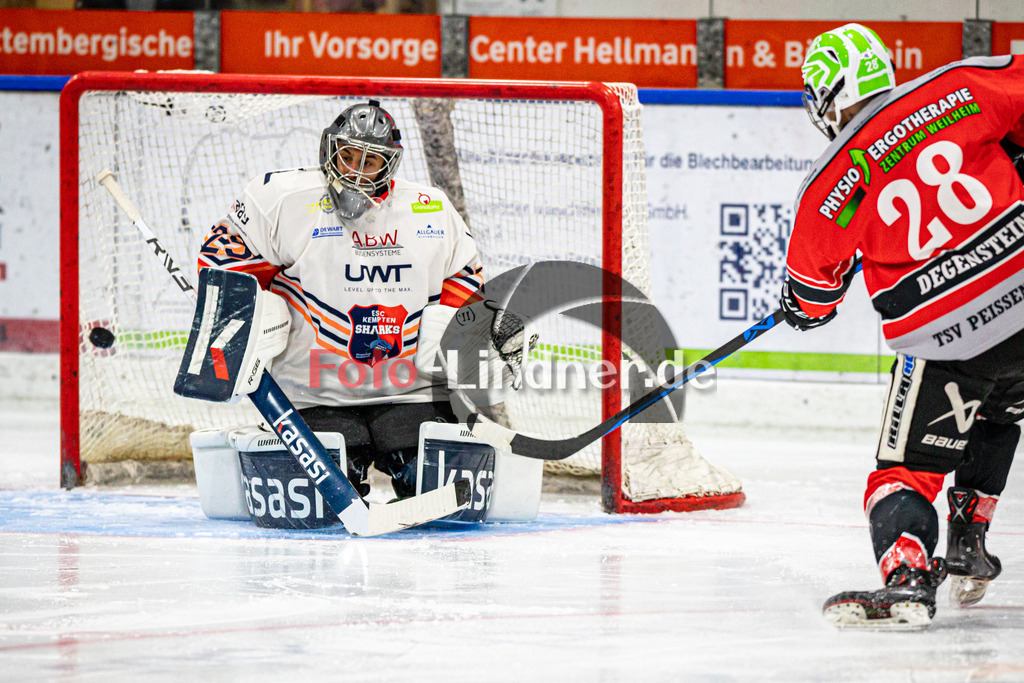TSV Peißenberg Miners vs ESC Kempten SHARKS | Eishockey Bayernliga Vorbereitung 2024/2025, TSV Peißenberg Miners vs ESC Kempten SHARKS, 20241004,Tor Denis DEGENSTEIN (Miners 28),2024-10-04 in Peißenberg (Eisstadion)Denis DEGENSTEIN (Miners 28)Copyright: WolfgangxLindner