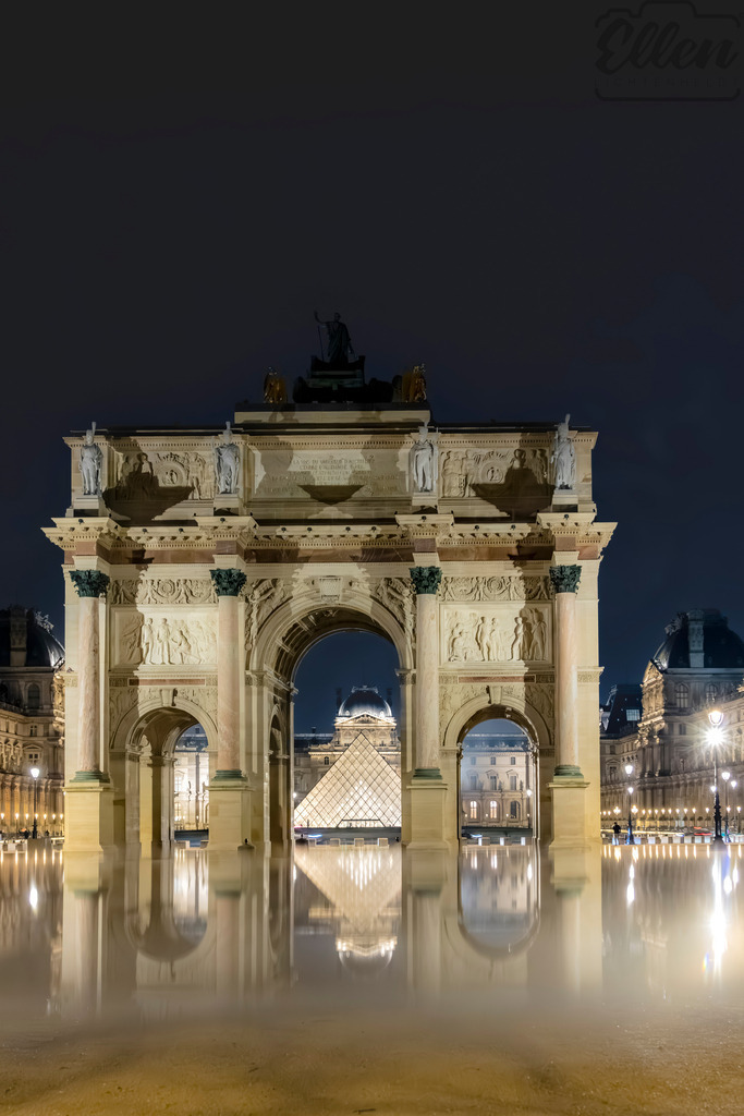 Echoes of Paris | The Arc de Triomphe du Carrousel and the Louvre Pyramid stand in perfect alignment — a poetic reflection of Paris’ enduring harmony between past and present. - Realisiert mit Pictrs.com