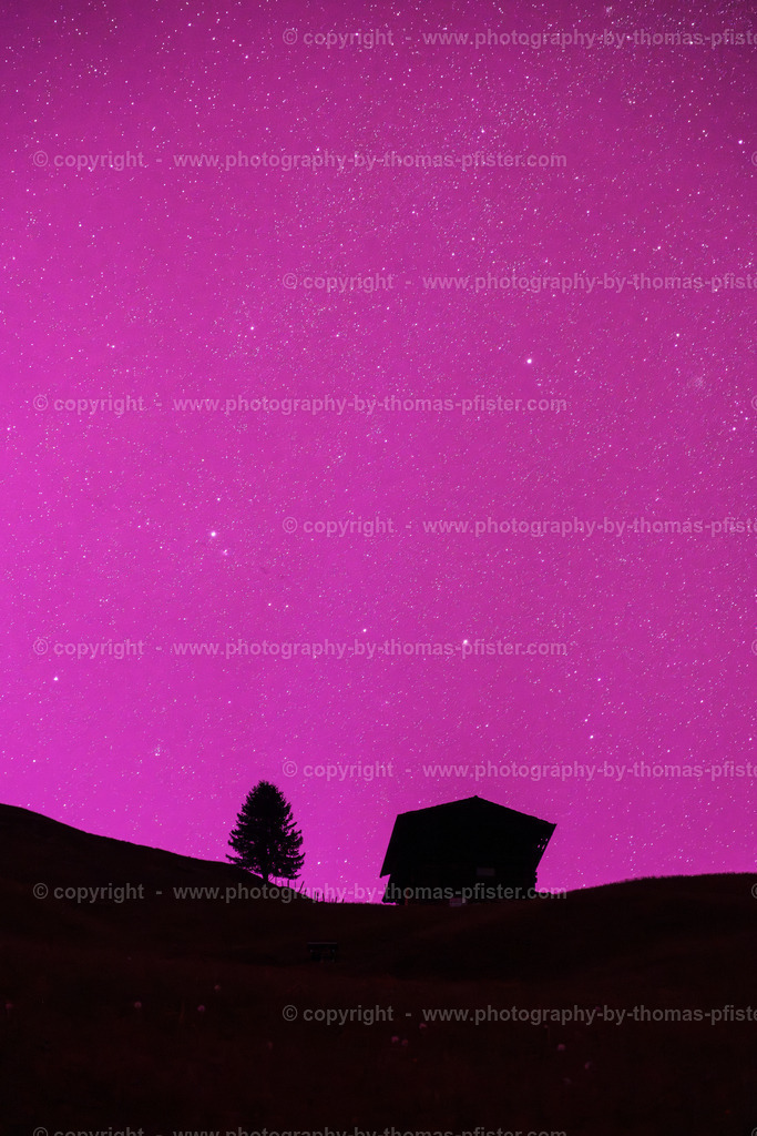 Nordlichter Tux copyright  Thomas Pfister-6 | PHOTOGRAPHY BY THOMAS PFISTER