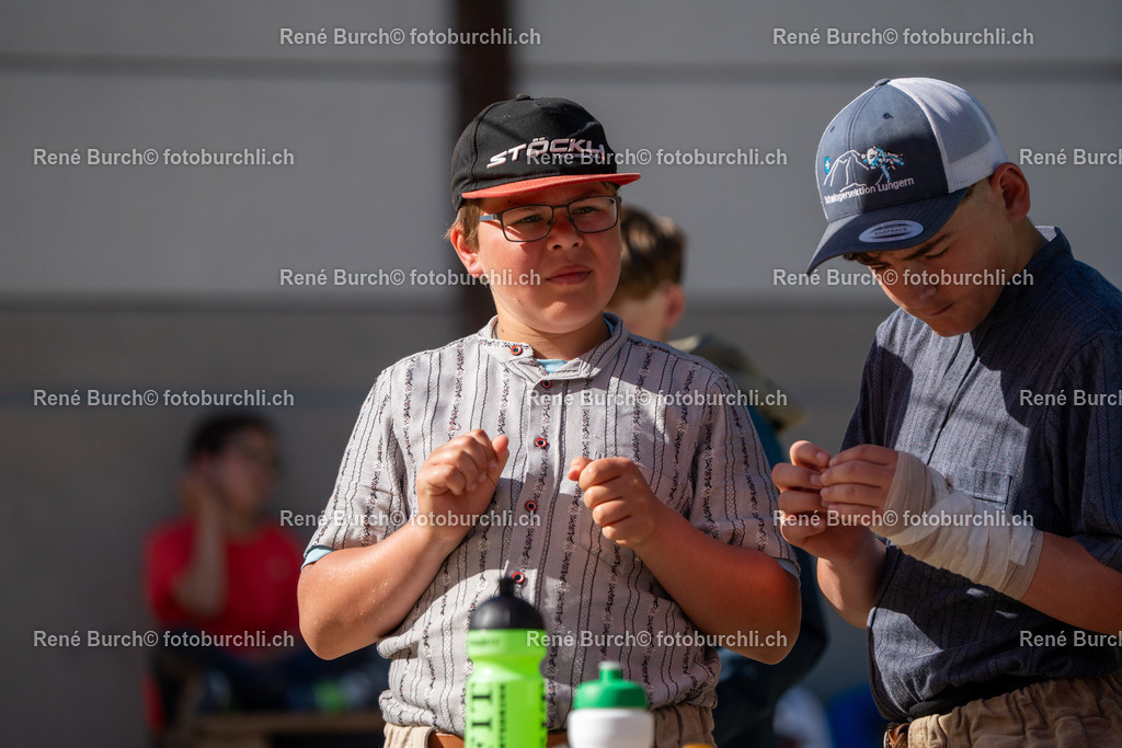 RB_06800 | René Burch leidenschaftlicher Fotograf aus Kerns in Obwalden.  Hier finden sie Sport, Landschaft und Natur Fotografie.
 - Realisiert mit Pictrs.com